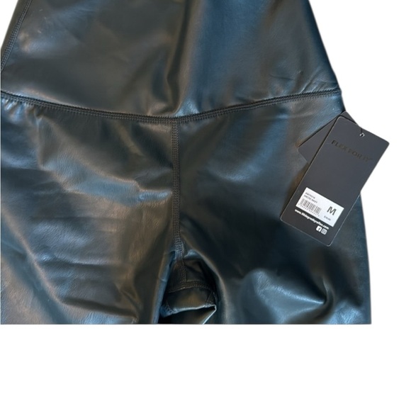 NWT artic navy 90 Degree By Reflex Shiny Leggings Retail $78 - Picture 4 of 6